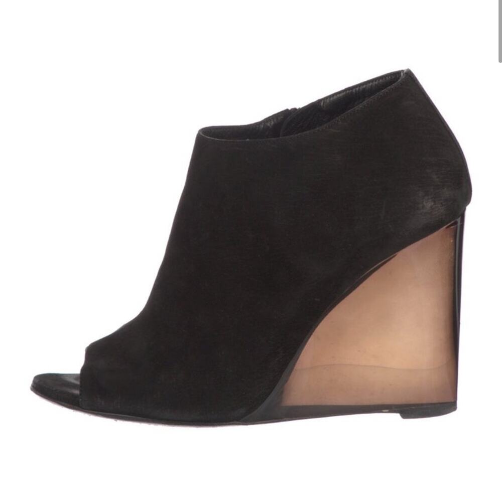 Burberry Black Suede Wood Wedge Peep Toe Booties EU 39/US 9 - Picture 2 of 5